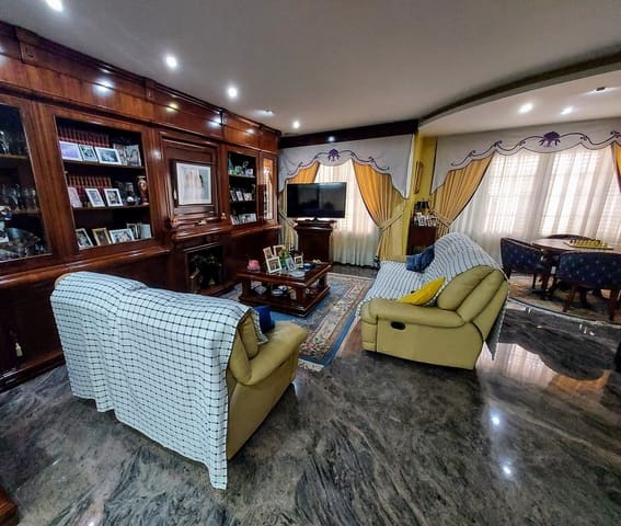 6 Zimmer Villa zu verkaufen in València Stadt - 890.000 € (Ref: 8335505)