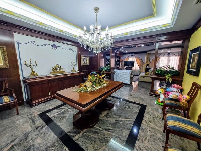 6 Zimmer Villa zu verkaufen in València Stadt - 890.000 € (Ref: 8335505)