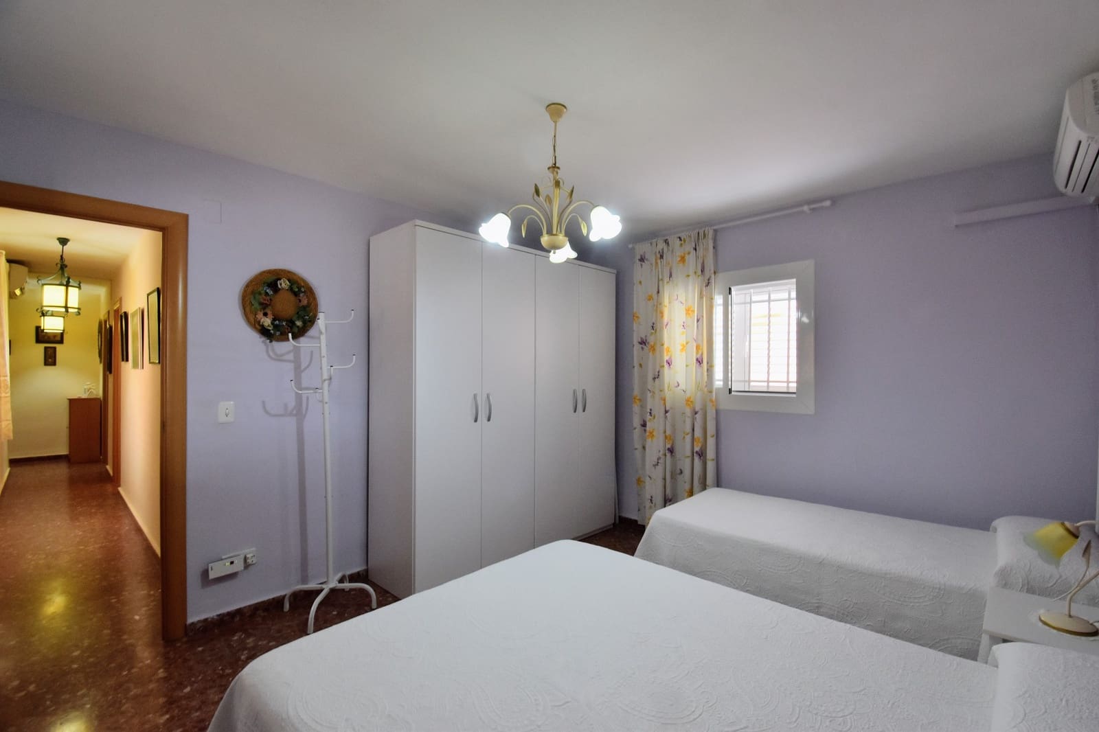 4 soveværelse Villa til salg i Turis med swimmingpool - € 315.000 (Ref: 8338482)