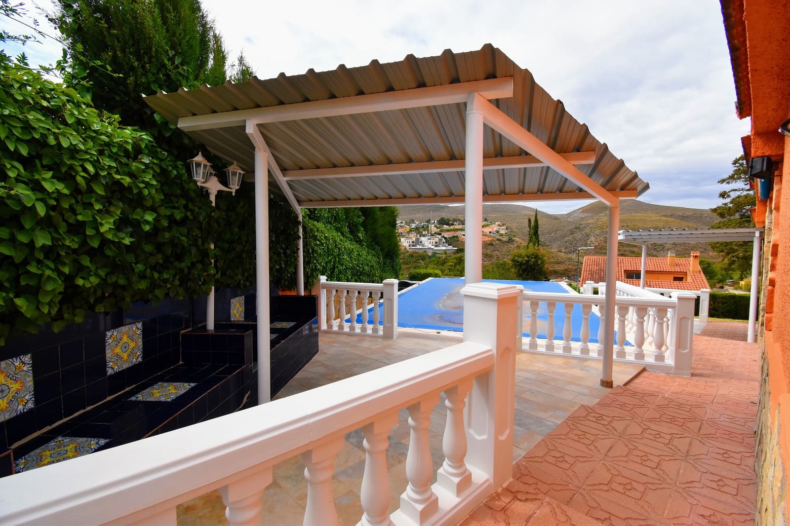 4 soveværelse Villa til salg i Turis med swimmingpool - € 315.000 (Ref: 8338482)