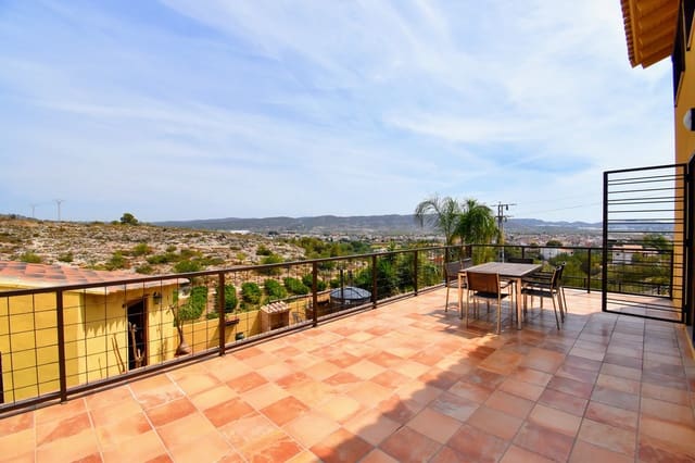 3 soveværelse Villa til salg i Llombai med swimmingpool - € 410.000 (Ref: 8361174)