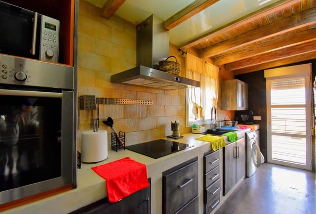 3 soveværelse Villa til salg i Llombai med swimmingpool - € 410.000 (Ref: 8361174)