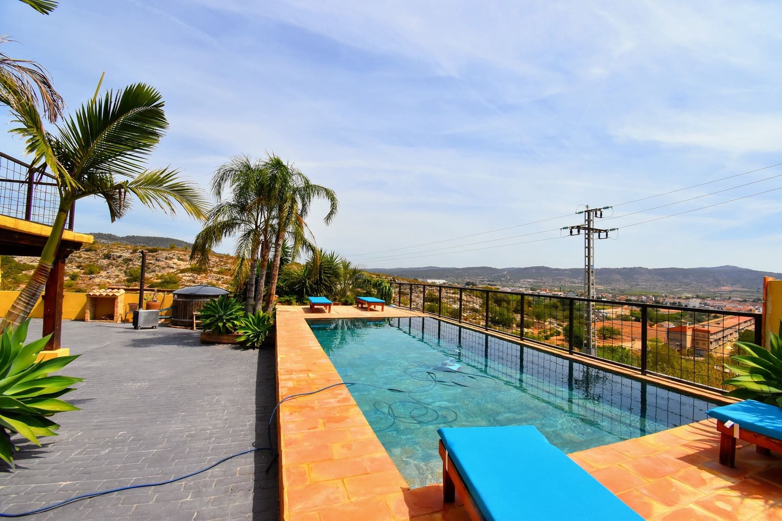 3 soveværelse Villa til salg i Llombai med swimmingpool - € 410.000 (Ref: 8361174)