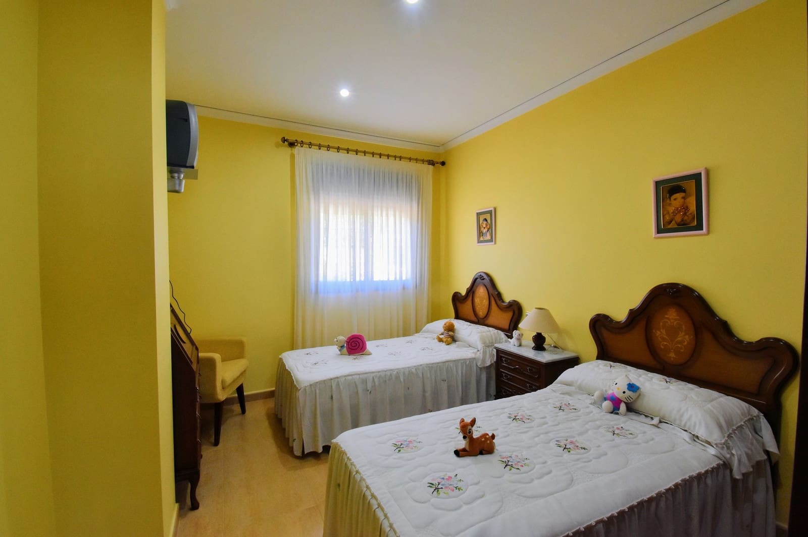 6 soveværelse Villa til salg i Alberic med swimmingpool - € 450.000 (Ref: 8438089)