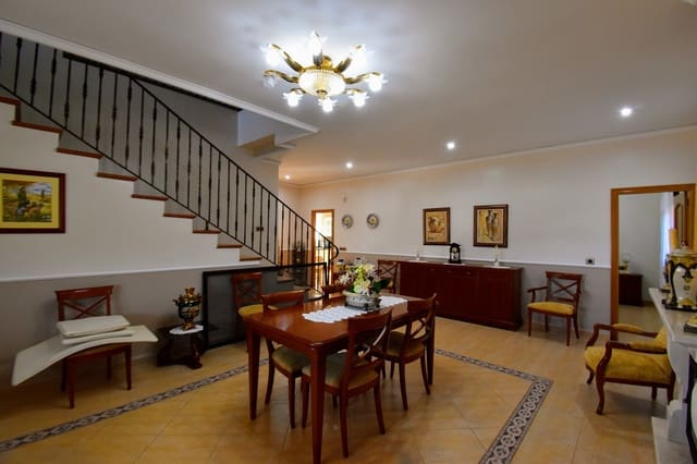 6 sovrum Villa till salu i Alberic med pool - 450 000 € (Ref: 8438089)