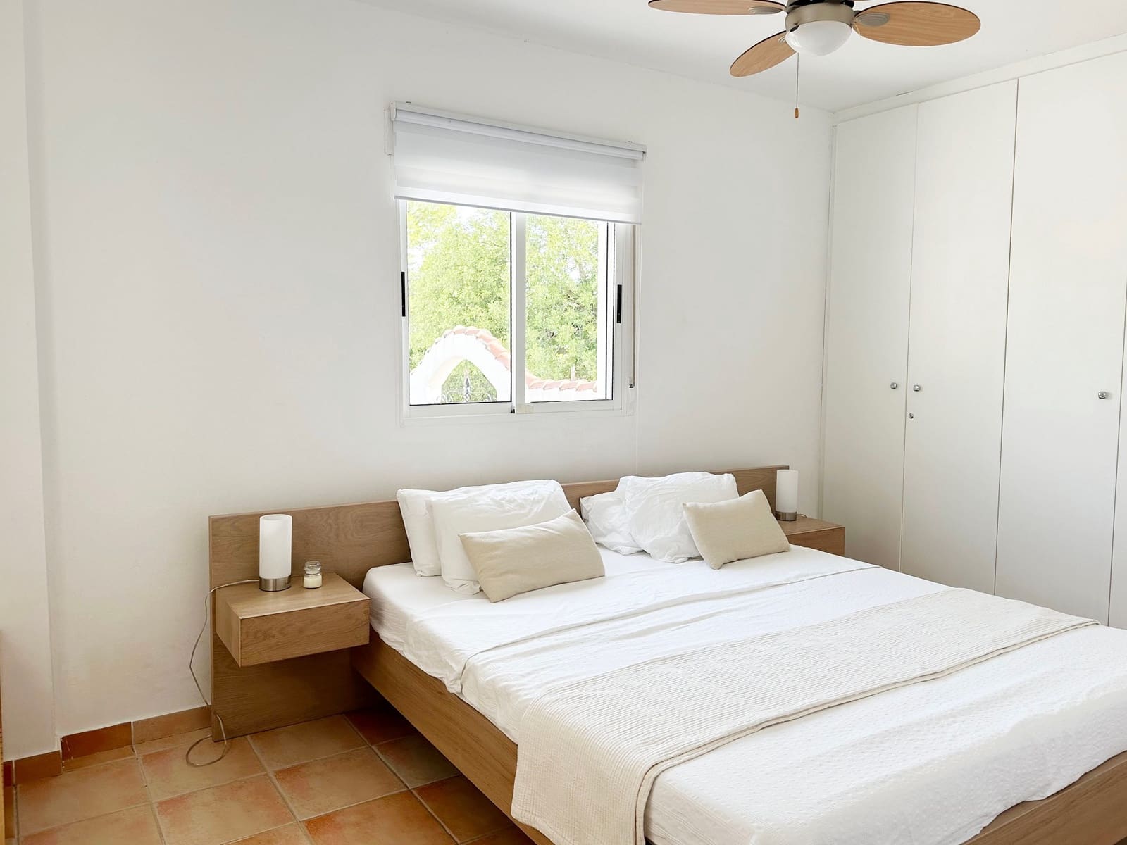 4 soveværelse Villa til salg i Pedralba med swimmingpool - € 399.000 (Ref: 8448904)