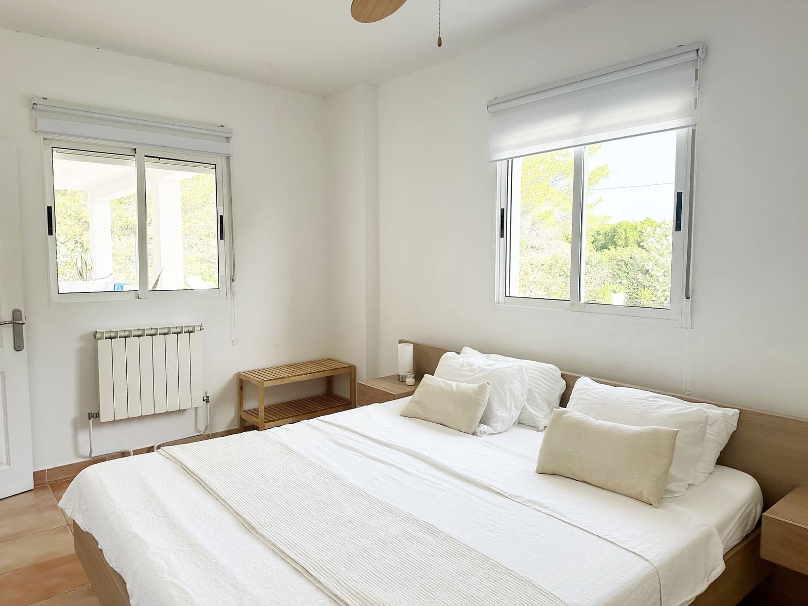 4 soveværelse Villa til salg i Pedralba med swimmingpool - € 399.000 (Ref: 8448904)