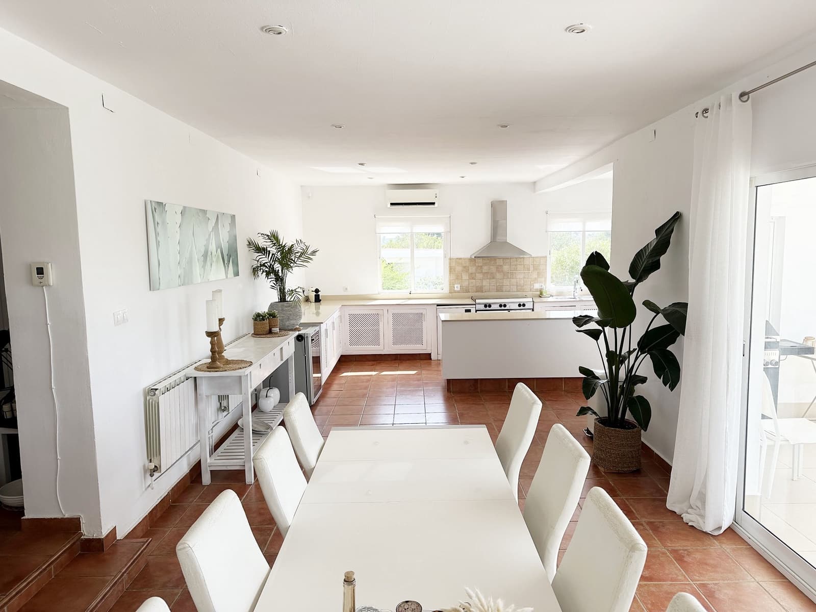 4 soveværelse Villa til salg i Pedralba med swimmingpool - € 399.000 (Ref: 8448904)