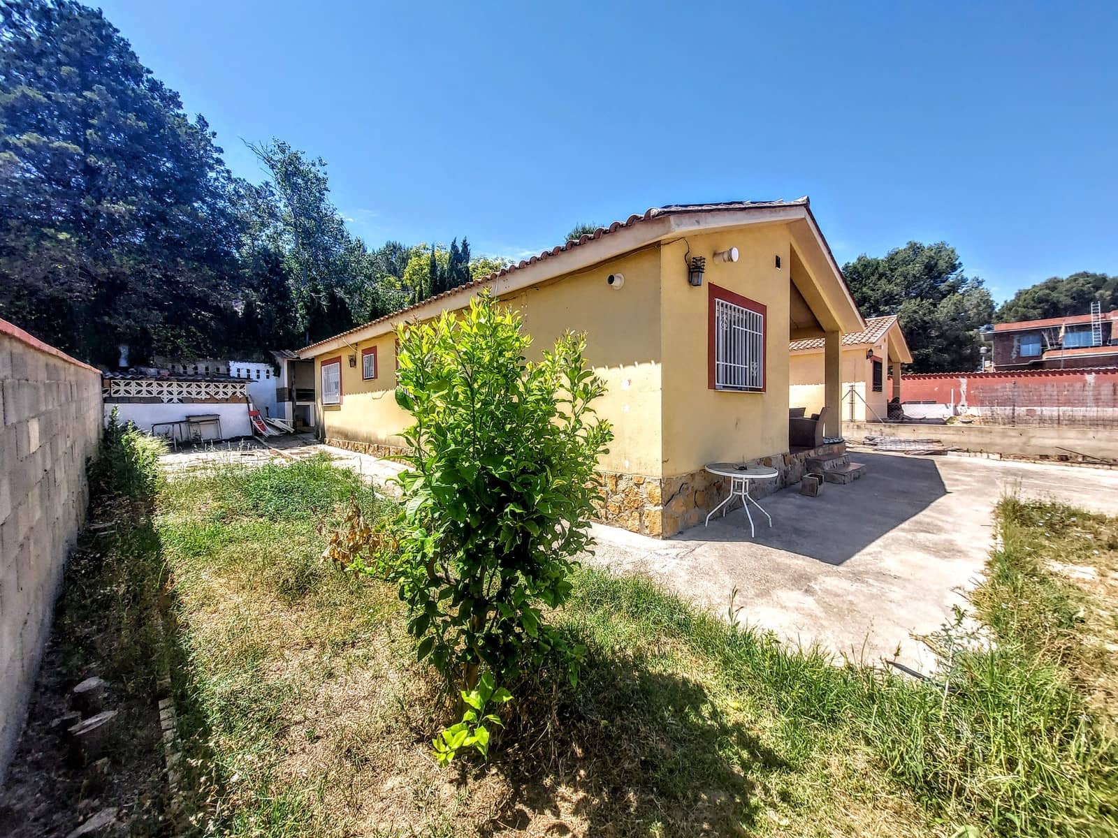 3 bedroom Villa for sale in Turis with garage - € 209,000 (Ref: 8497607)