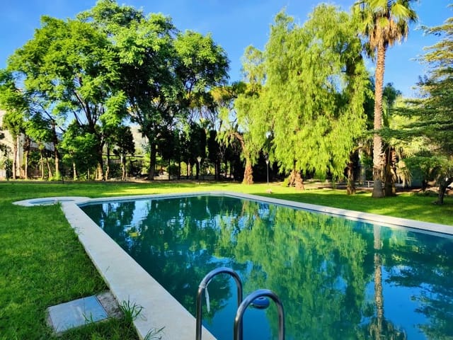 8 Zimmer Villa zu verkaufen in Marchuquera, Gandia mit Pool - 550.000 € (Ref: 8545877)