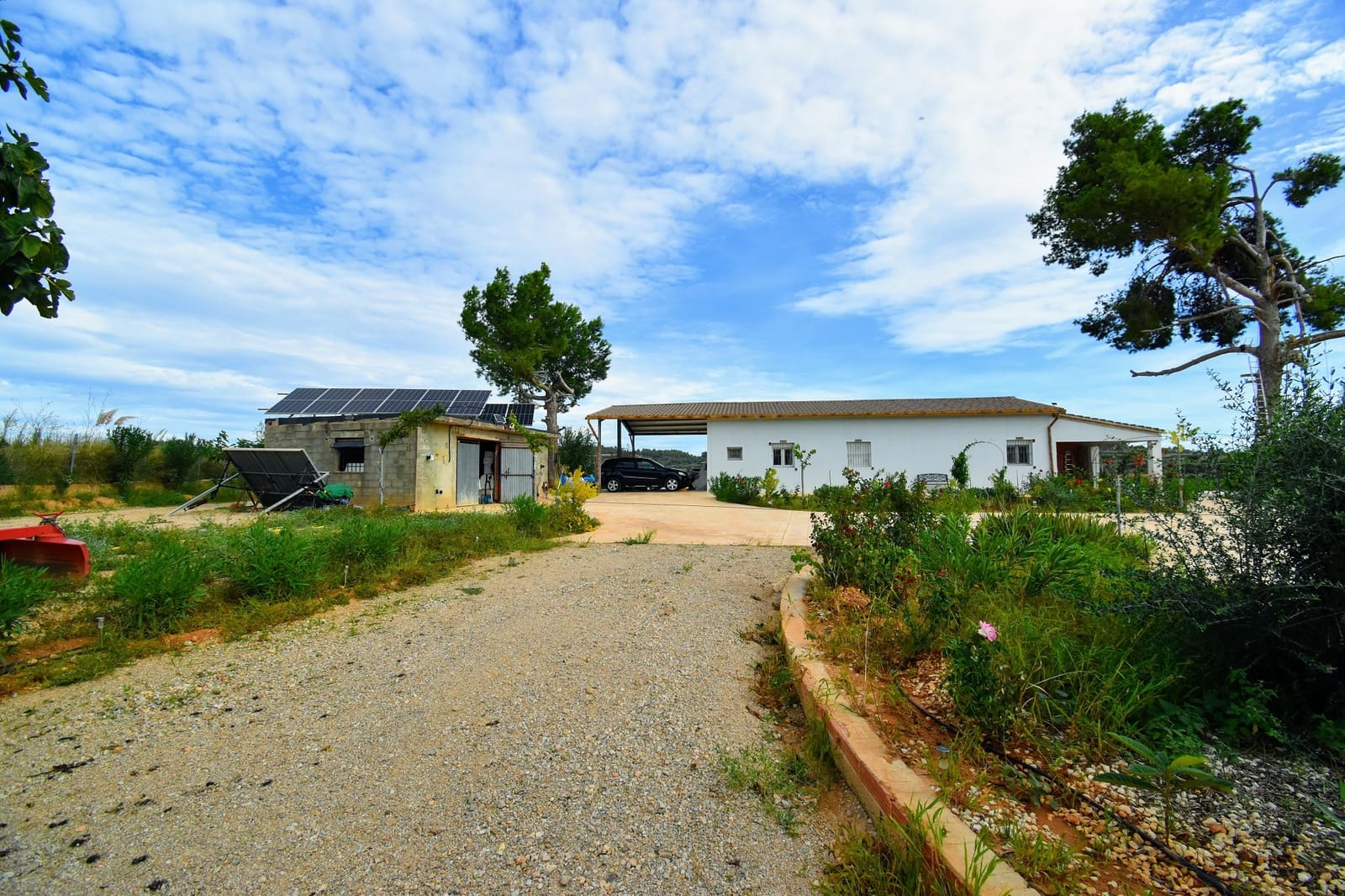 4 soveværelse Villa til salg i Montroy med swimmingpool - € 370.000 (Ref: 8562581)