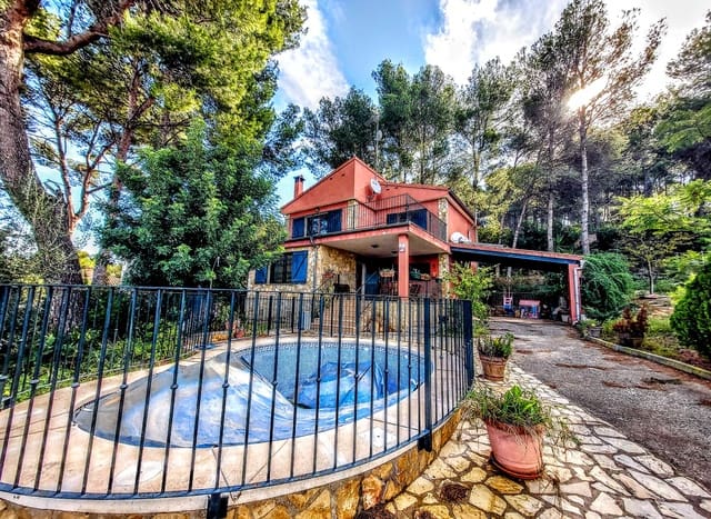 4 soveværelse Villa til salg i Estivella med swimmingpool garage - € 280.000 (Ref: 8575777)