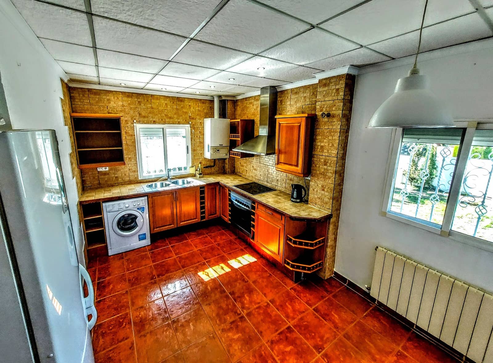 3 sypialnia Willa na sprzedaż w Vilamarxant / Villamarchante z basenem - 315 000 € (Ref: 8594205)