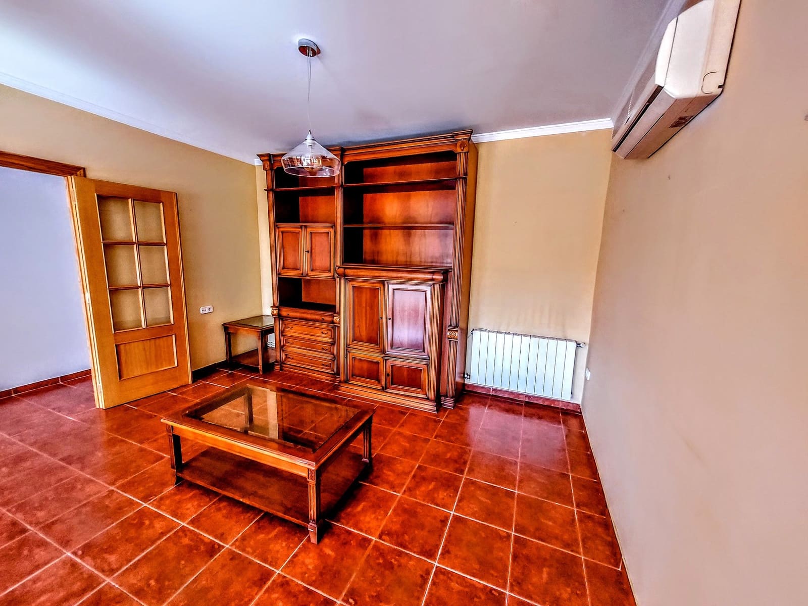 3 sypialnia Willa na sprzedaż w Vilamarxant / Villamarchante z basenem - 315 000 € (Ref: 8594205)