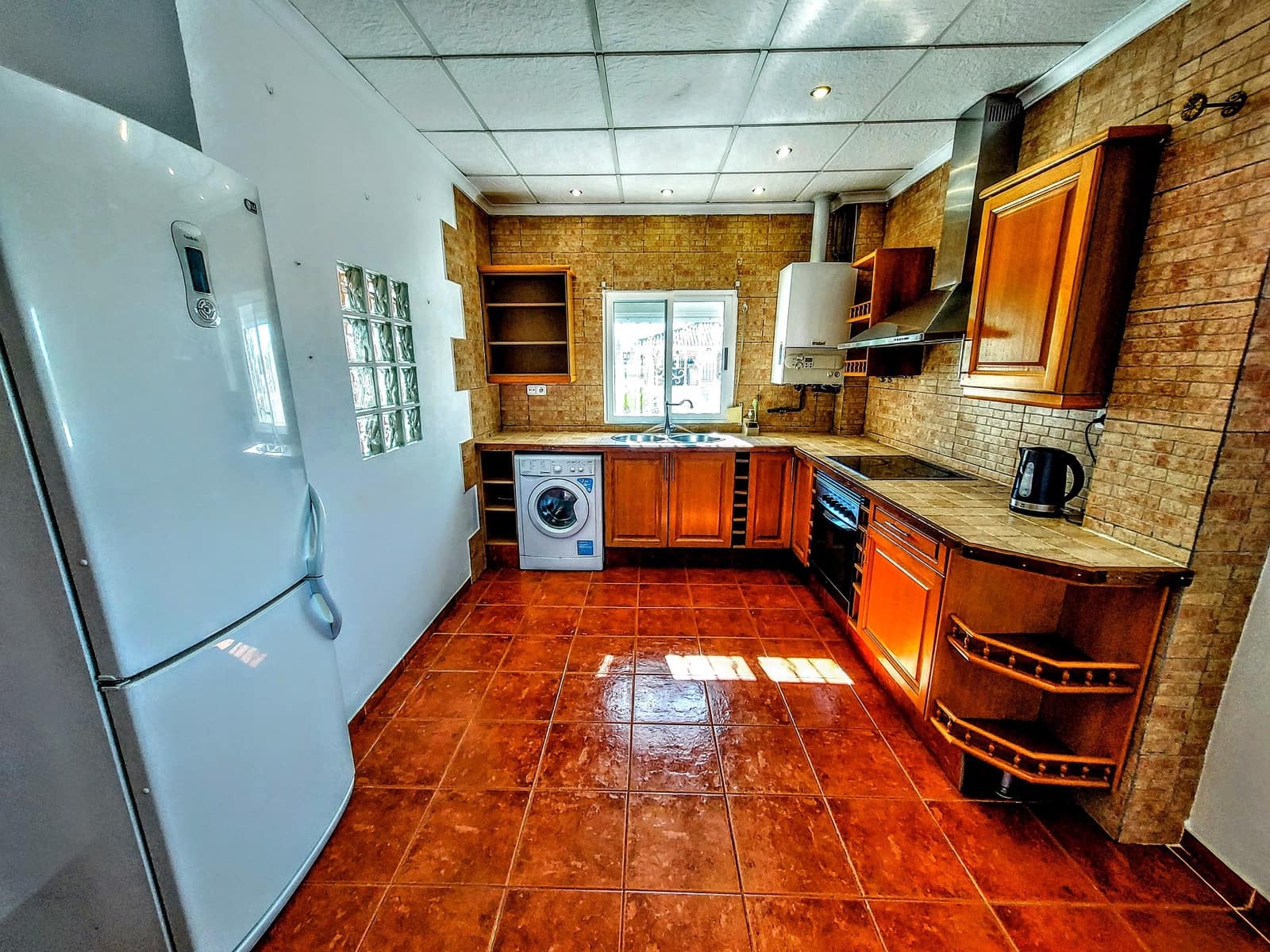 3 sypialnia Willa na sprzedaż w Vilamarxant / Villamarchante z basenem - 315 000 € (Ref: 8594205)