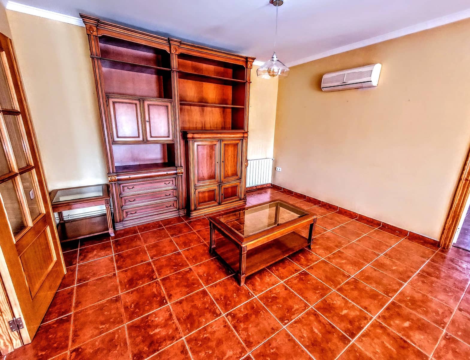 3 sypialnia Willa na sprzedaż w Vilamarxant / Villamarchante z basenem - 315 000 € (Ref: 8594205)