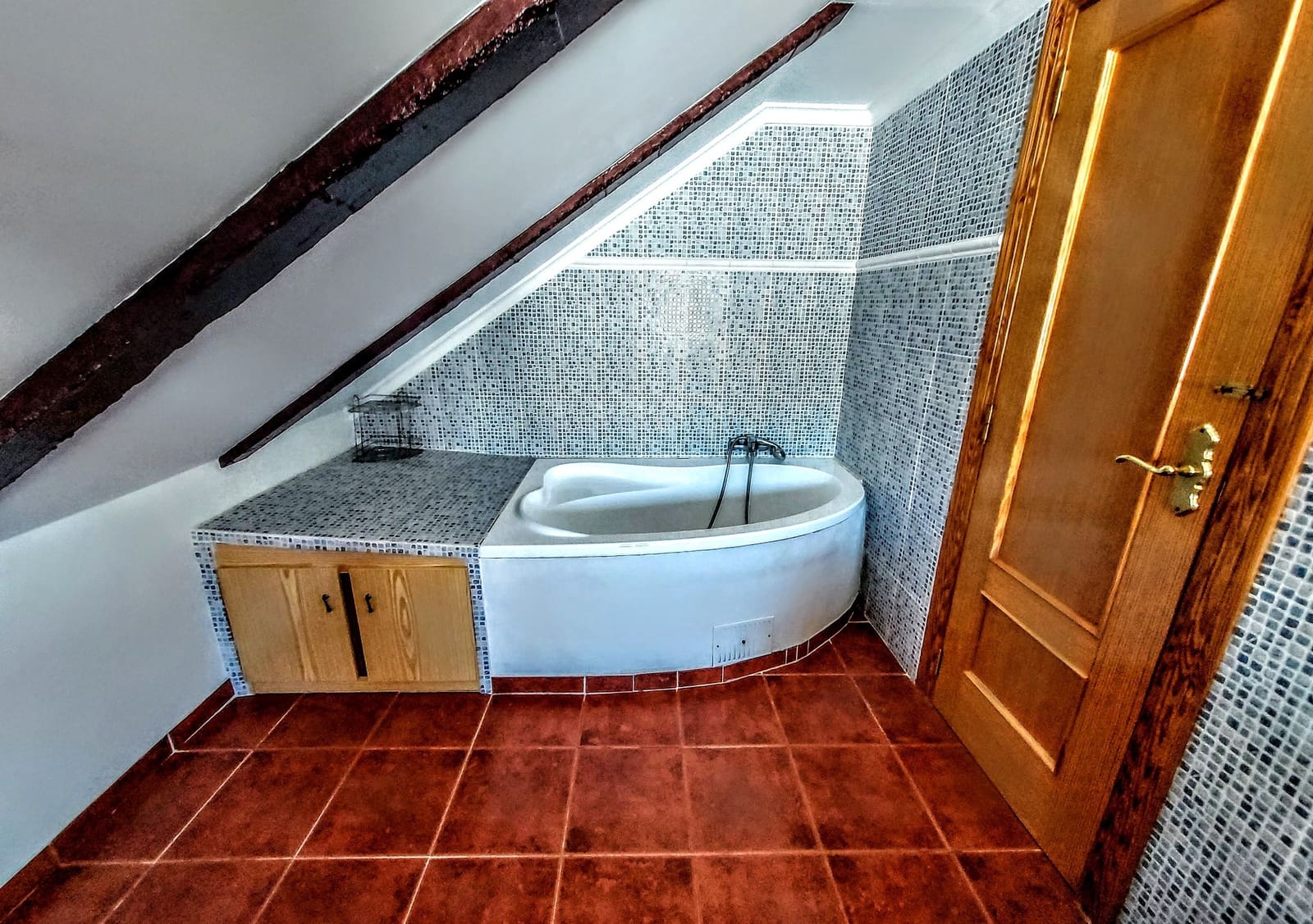 3 sypialnia Willa na sprzedaż w Vilamarxant / Villamarchante z basenem - 315 000 € (Ref: 8594205)