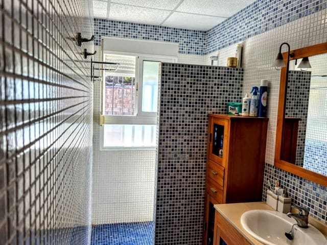 3 bedroom Villa for sale in Albalat dels Tarongers with pool - € 260,000 (Ref: 8769262)