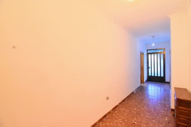 5 bedroom Townhouse for sale in Real - € 220,000 (Ref: 8780680)