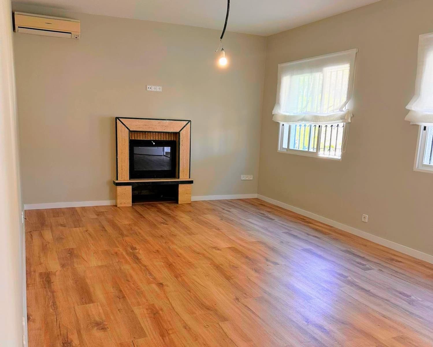 3 sypialnia Willa na sprzedaż w Paterna z basenem - 566 000 € (Ref: 8821143)