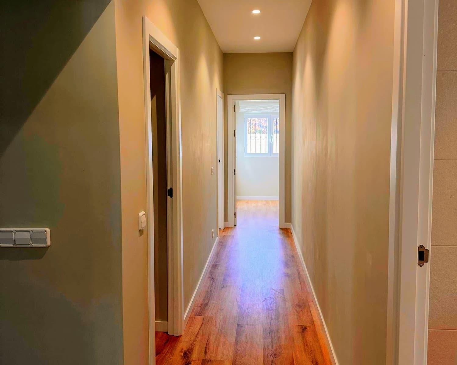 3 sypialnia Willa na sprzedaż w Paterna z basenem - 566 000 € (Ref: 8821143)