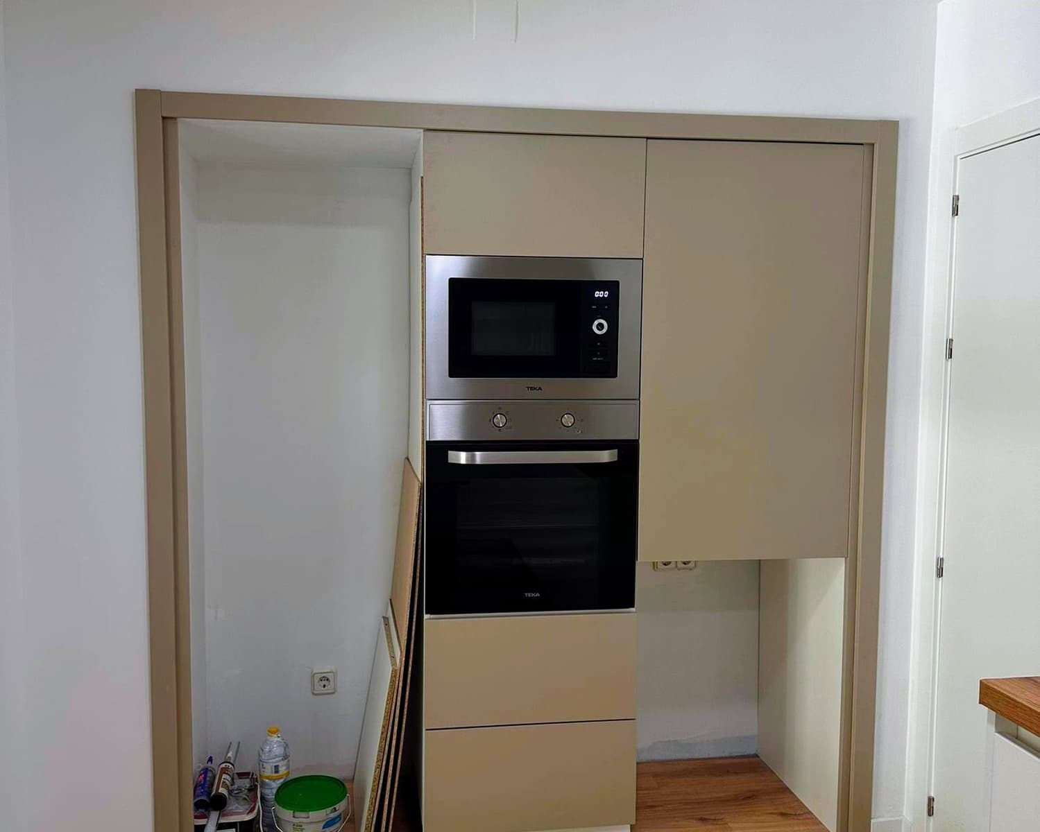 3 sypialnia Willa na sprzedaż w Paterna z basenem - 566 000 € (Ref: 8821143)