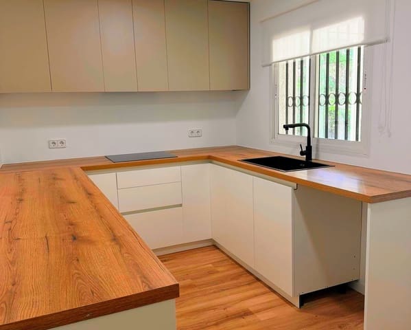 3 sovrum Villa till salu i La Cañada, Paterna med pool - 566 000 € (Ref: 8821143)