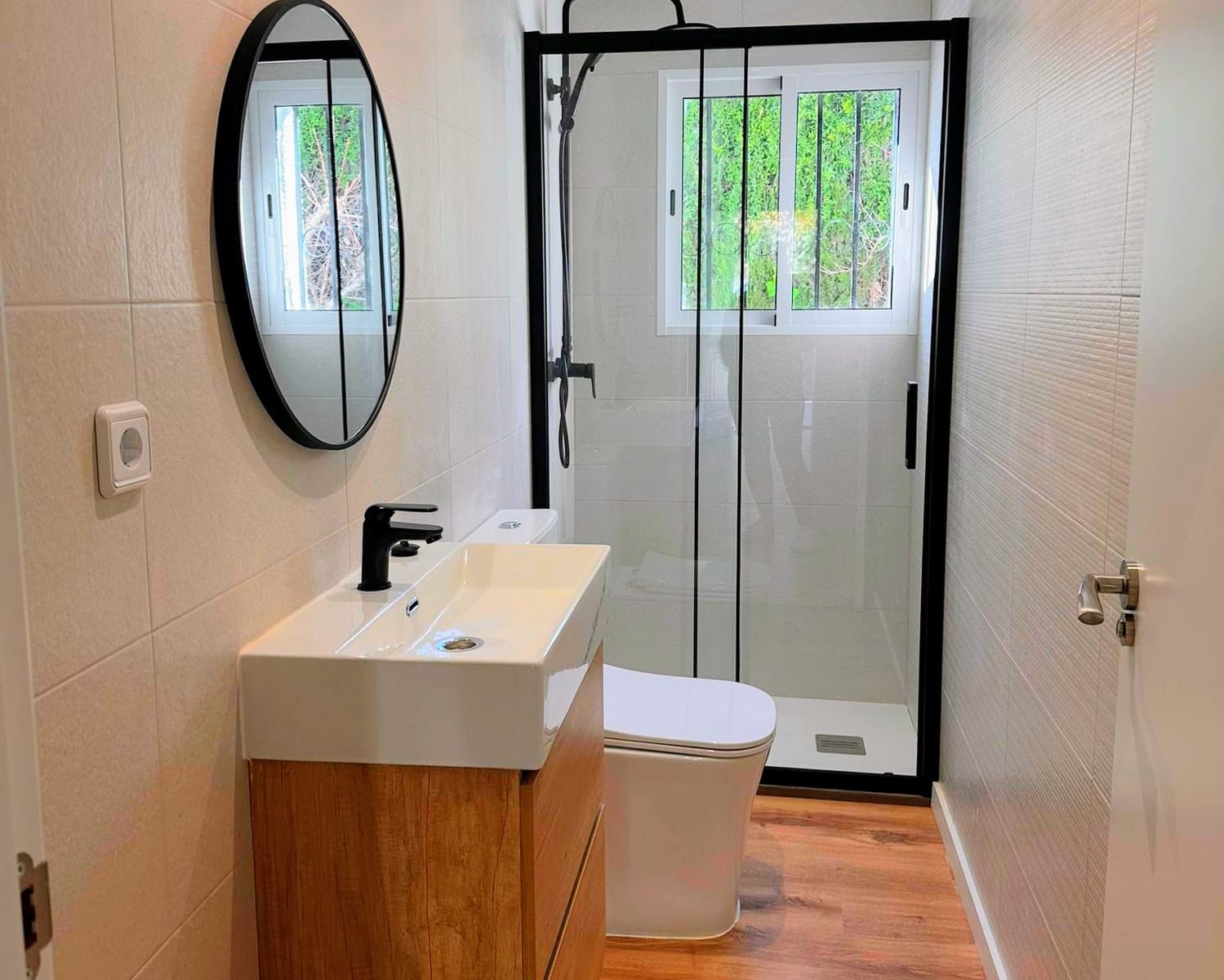 3 sypialnia Willa na sprzedaż w Paterna z basenem - 566 000 € (Ref: 8821143)