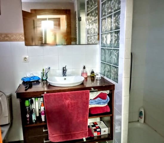 3 bedroom Apartment for sale in Gandia - € 179,000 (Ref: 8895924)