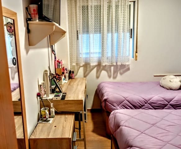 3 bedroom Apartment for sale in Gandia - € 179,000 (Ref: 8895924)