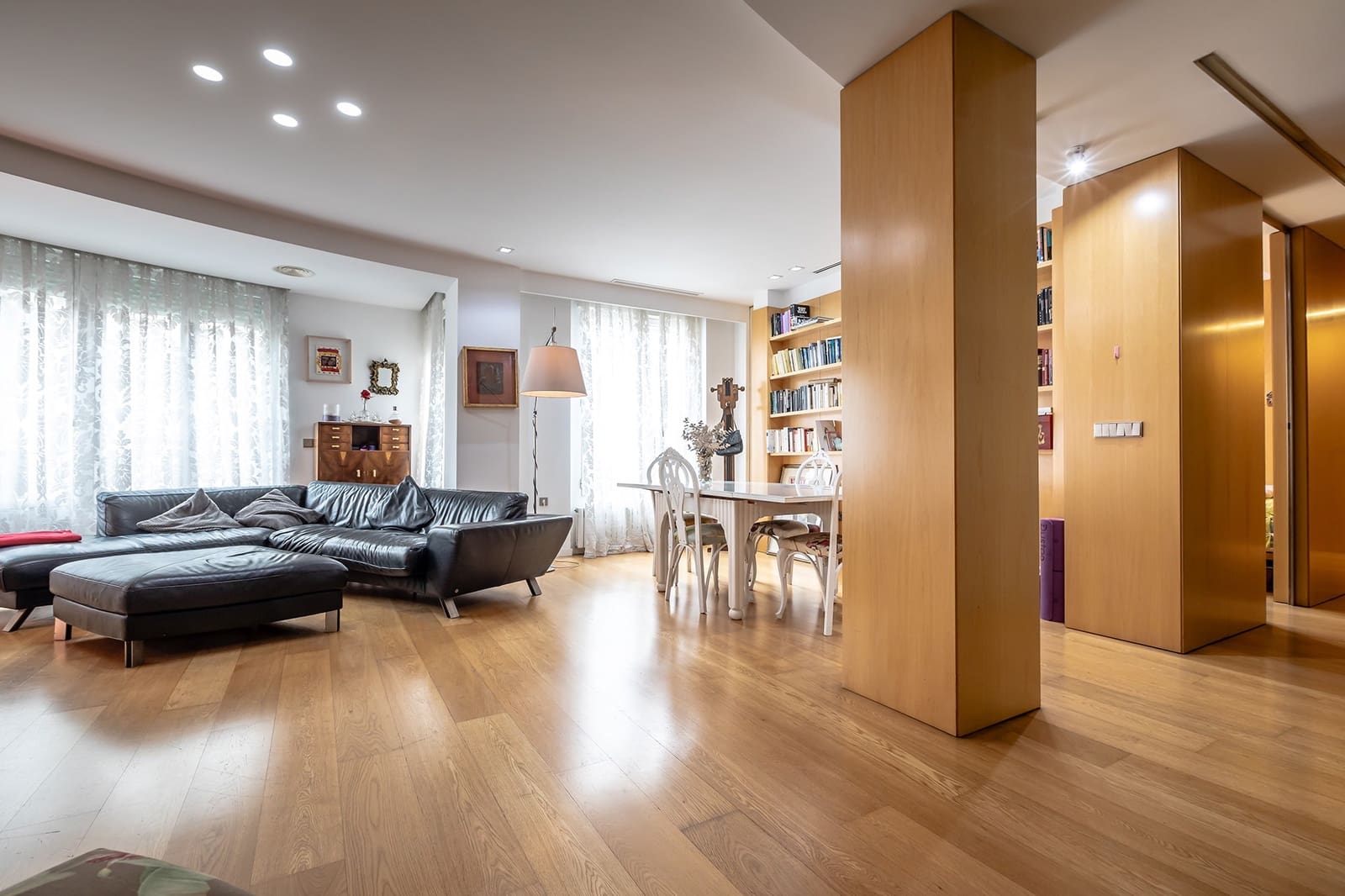 4 soveværelse Lejlighed til salg i Valencia by - € 905.000 (Ref: 8931428)