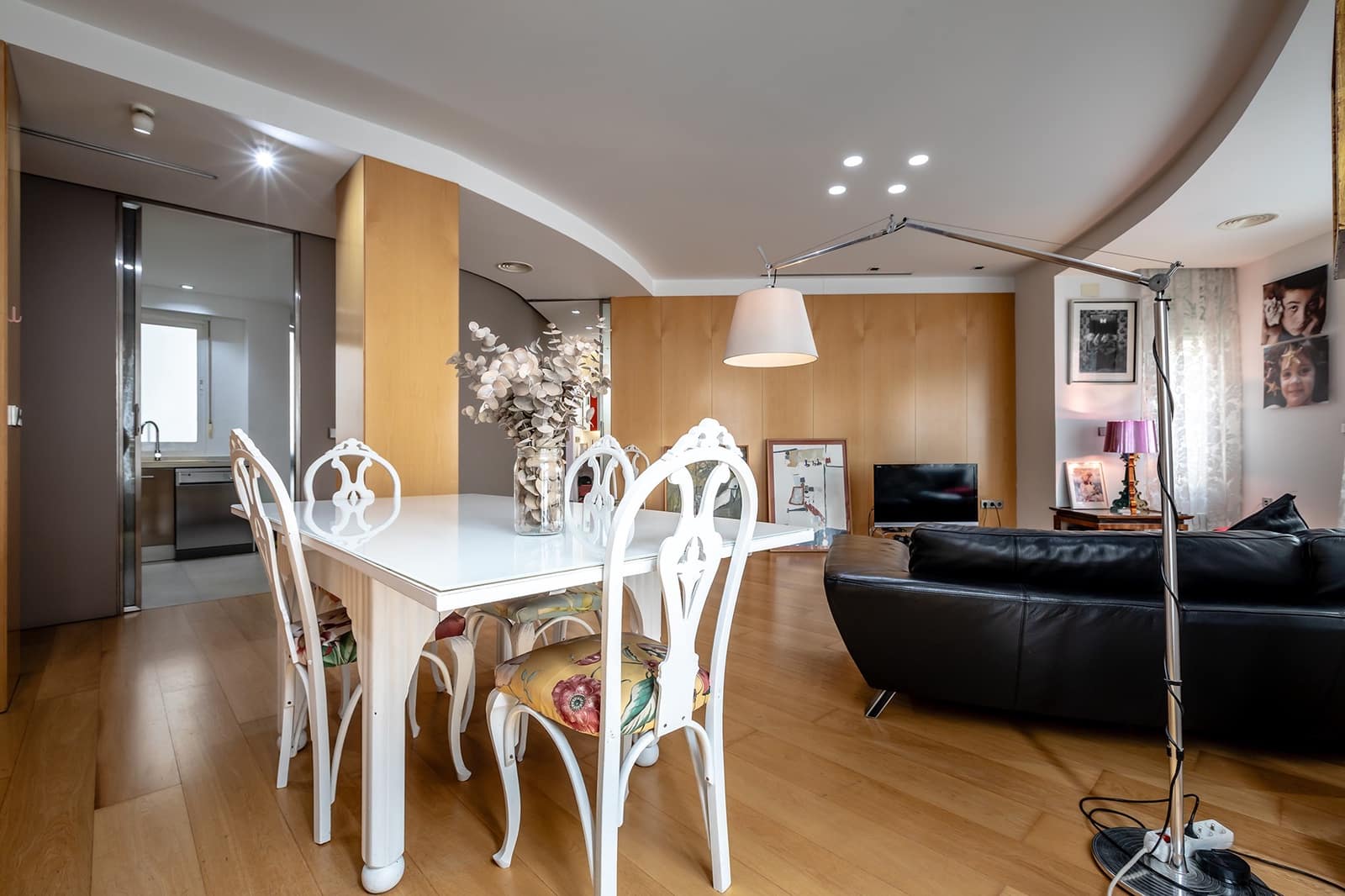 4 soveværelse Lejlighed til salg i Valencia by - € 905.000 (Ref: 8931428)