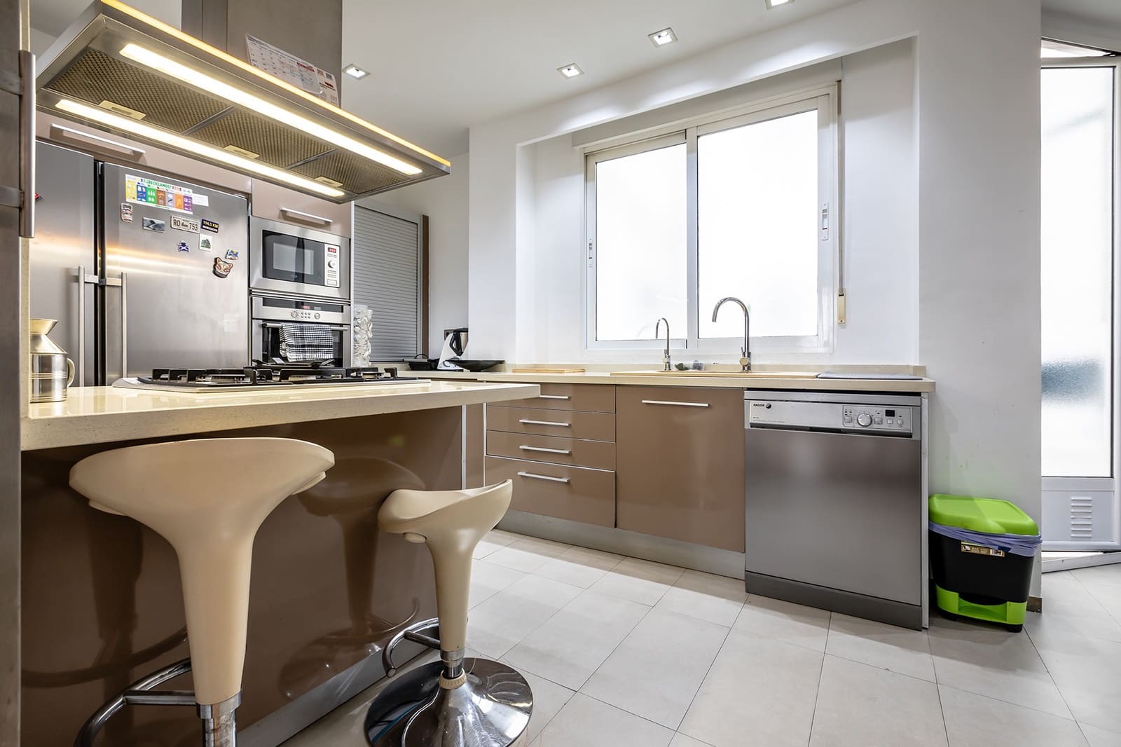 4 soveværelse Lejlighed til salg i Valencia by - € 905.000 (Ref: 8931428)