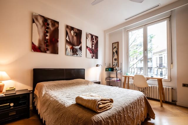 4 soveværelse Lejlighed til salg i La Gran Via, Valencia by - € 905.000 (Ref: 8931428)