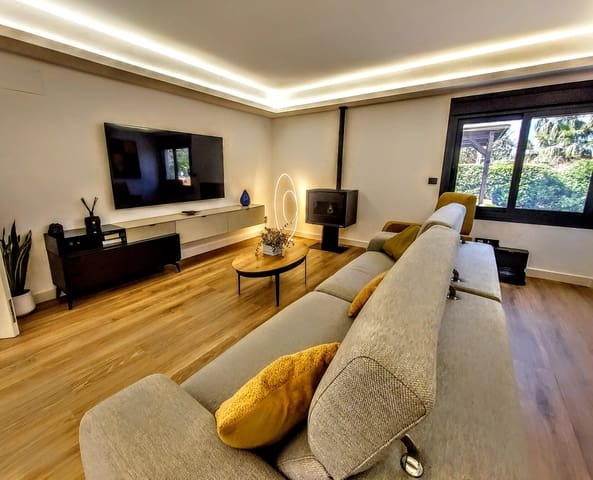 4 soveværelse Villa til salg i Turís med swimmingpool - € 550.000 (Ref: 8981802)