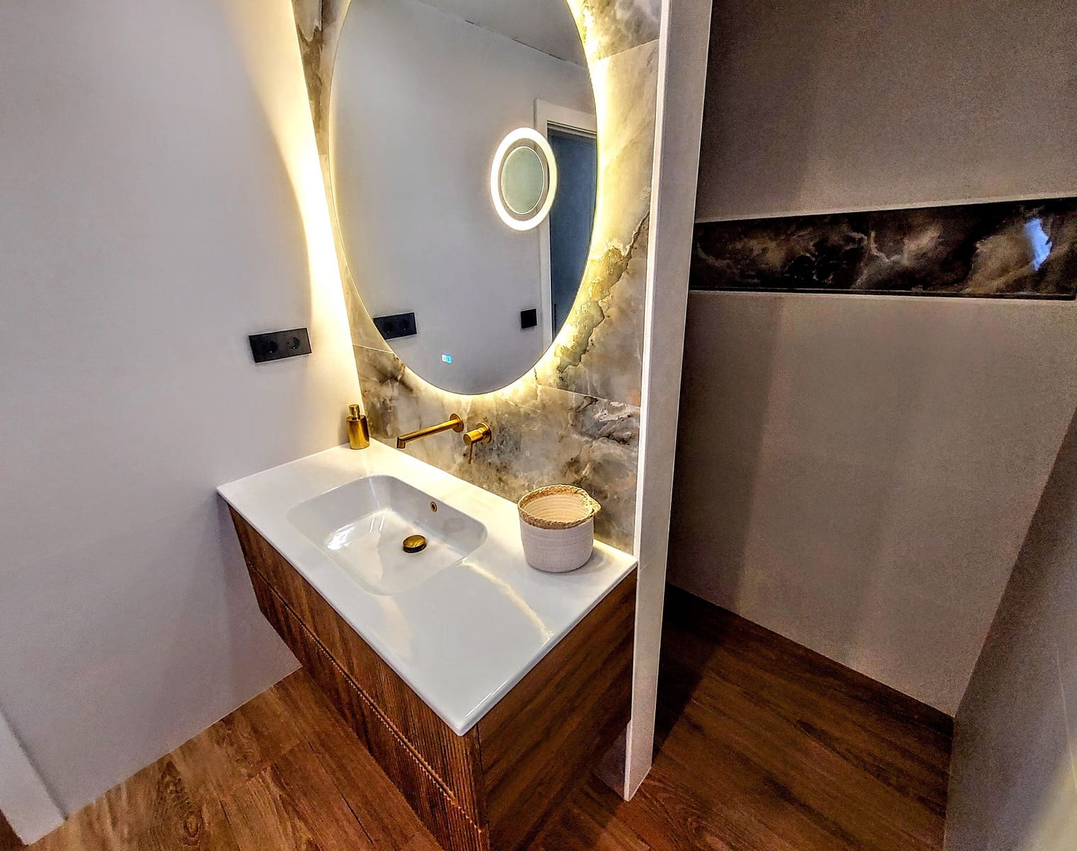 4 soveværelse Villa til salg i Turis med swimmingpool - € 550.000 (Ref: 8981802)