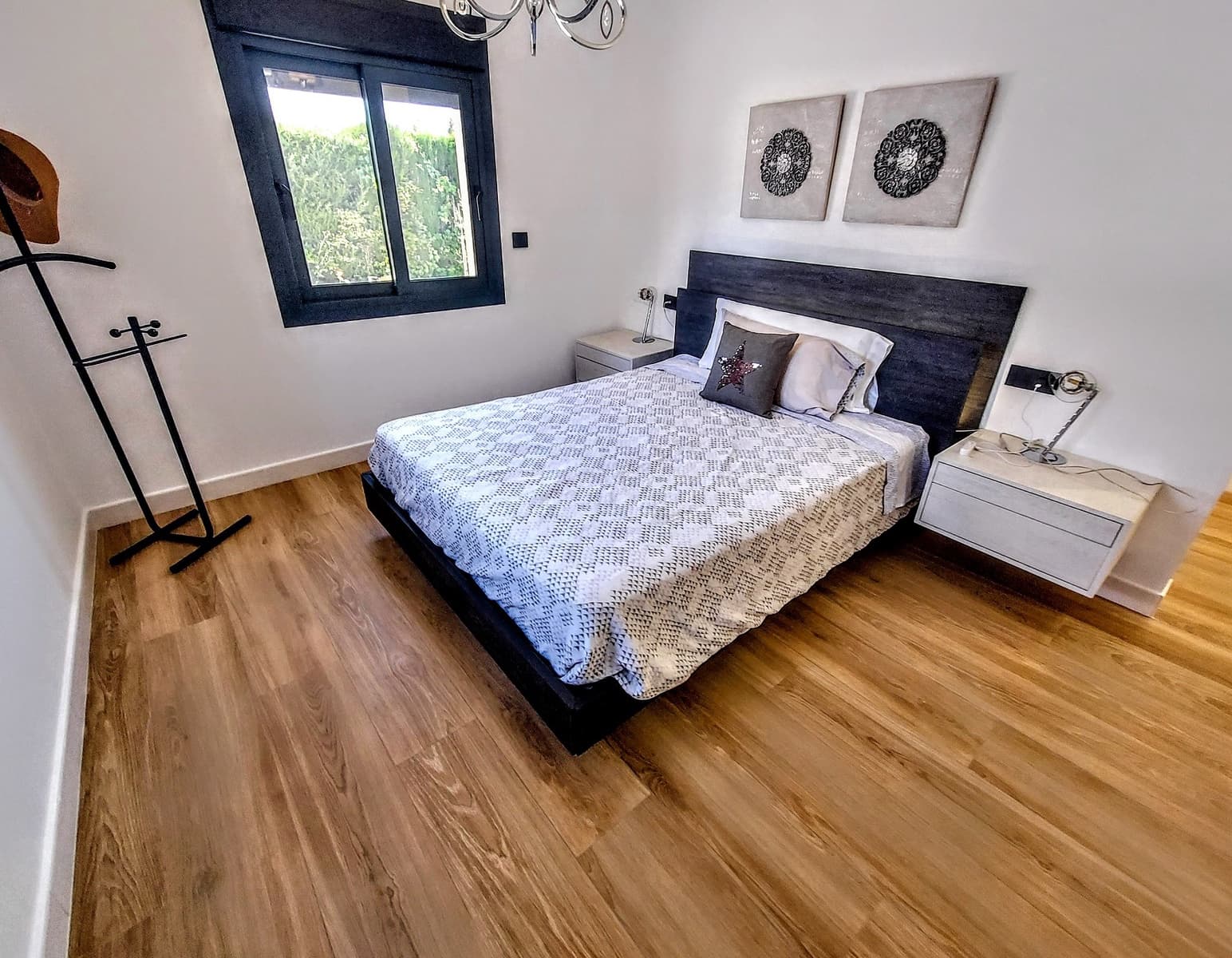 4 soveværelse Villa til salg i Turis med swimmingpool - € 550.000 (Ref: 8981802)