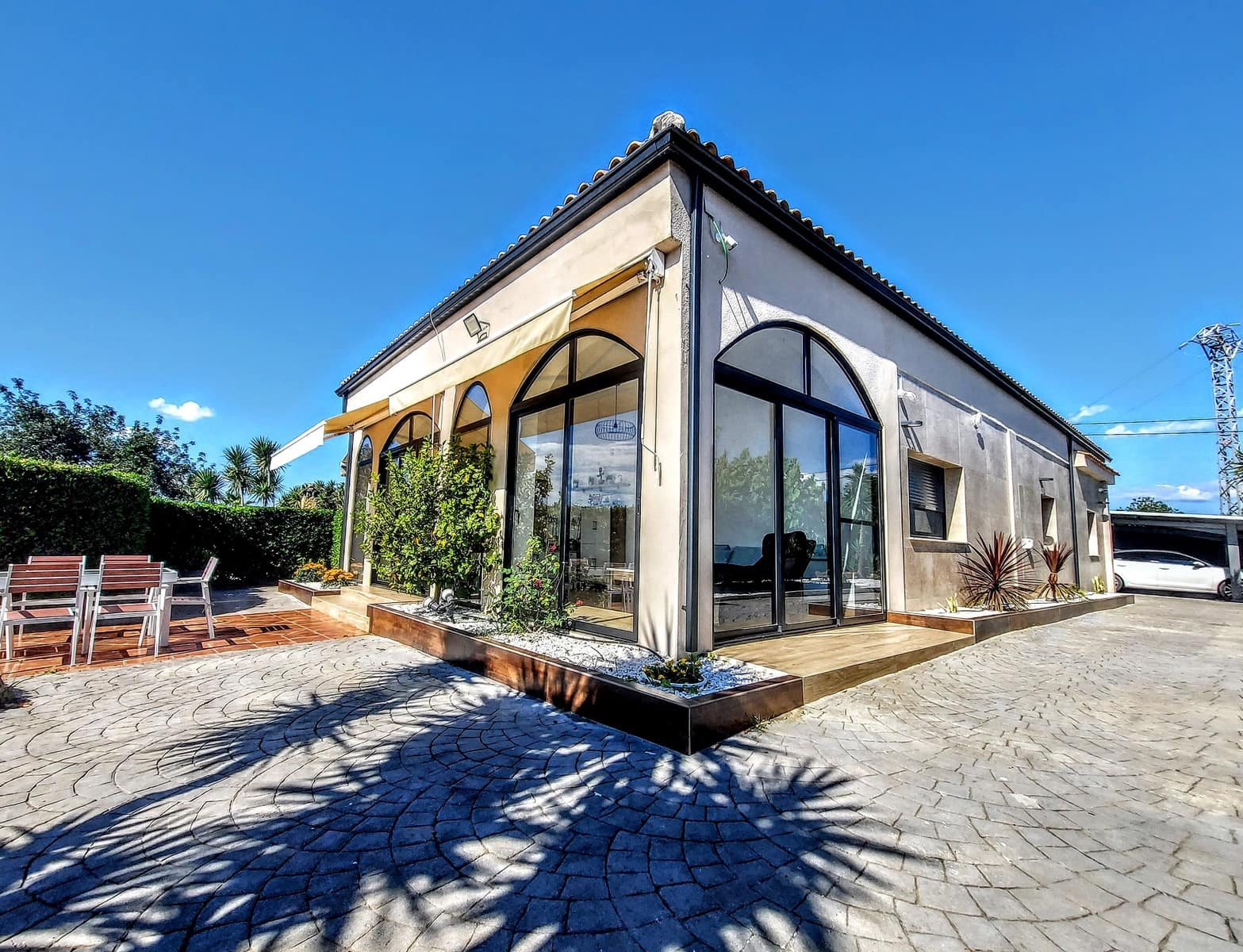 4 soveværelse Villa til salg i Turis med swimmingpool - € 550.000 (Ref: 8981802)