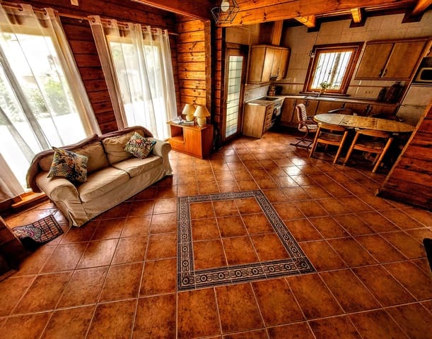 3 bedroom Villa for sale in Montroy with pool - € 150,000 (Ref: 9027353)