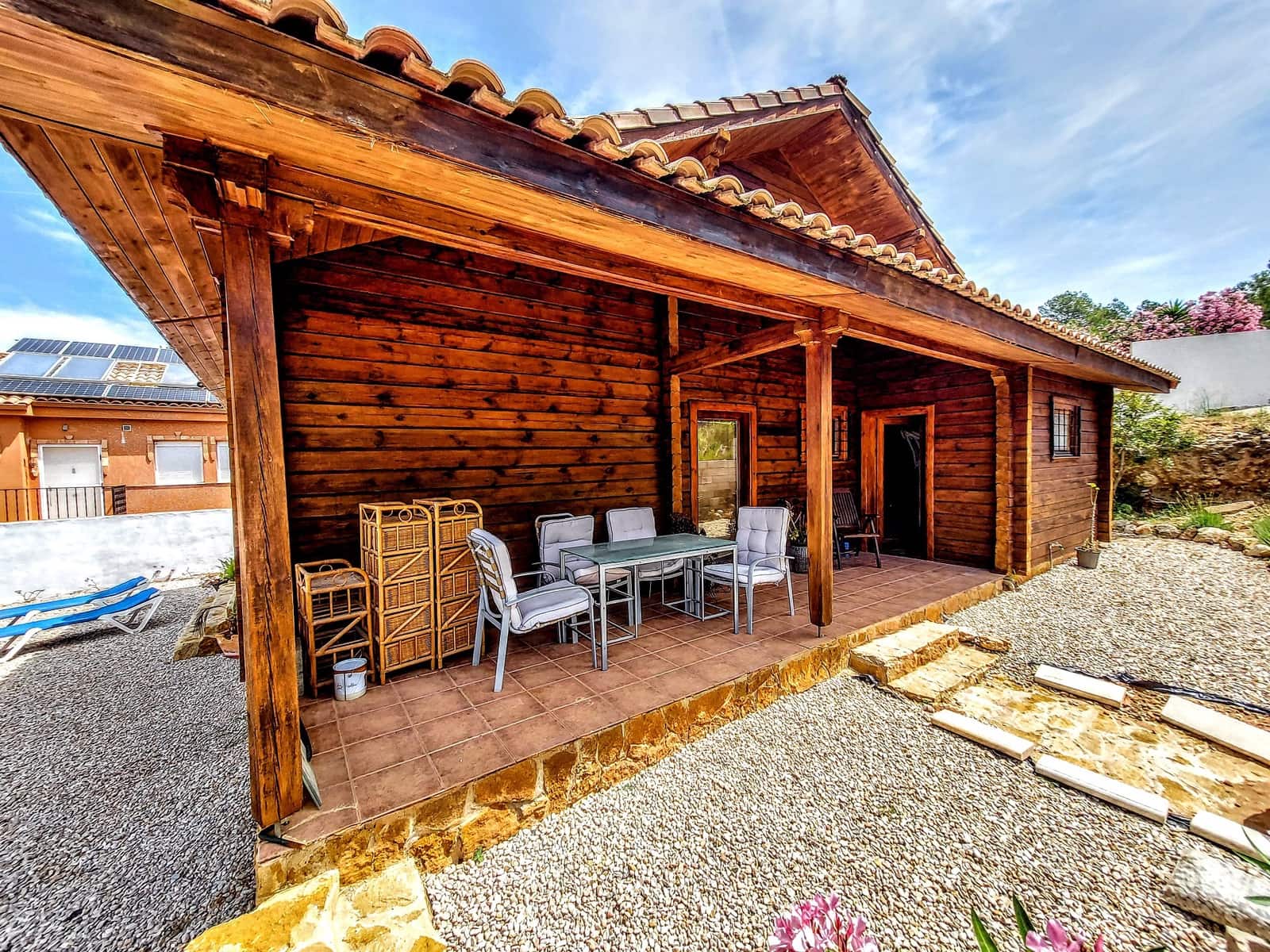 3 soveværelse Villa til salg i Montroy med swimmingpool - € 150.000 (Ref: 9027353)