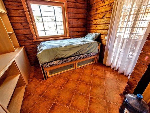 3 bedroom Villa for sale in Montroy with pool - € 150,000 (Ref: 9027353)