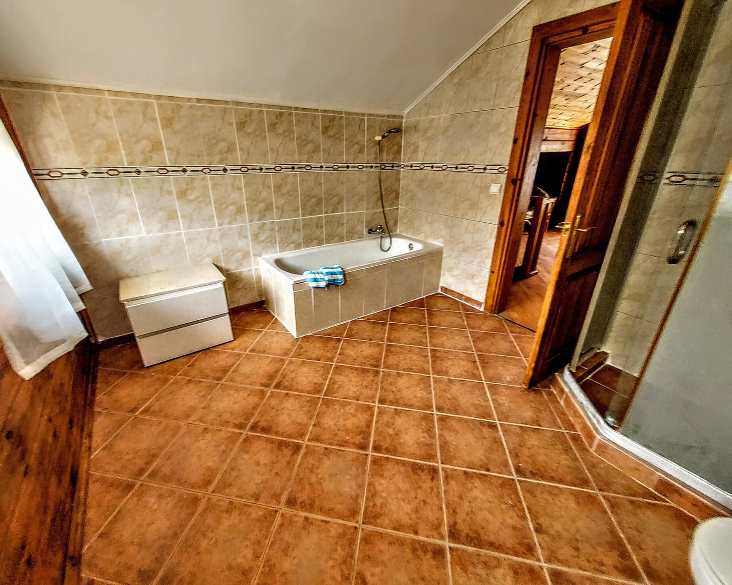 3 soveværelse Villa til salg i Montroy med swimmingpool - € 150.000 (Ref: 9027353)