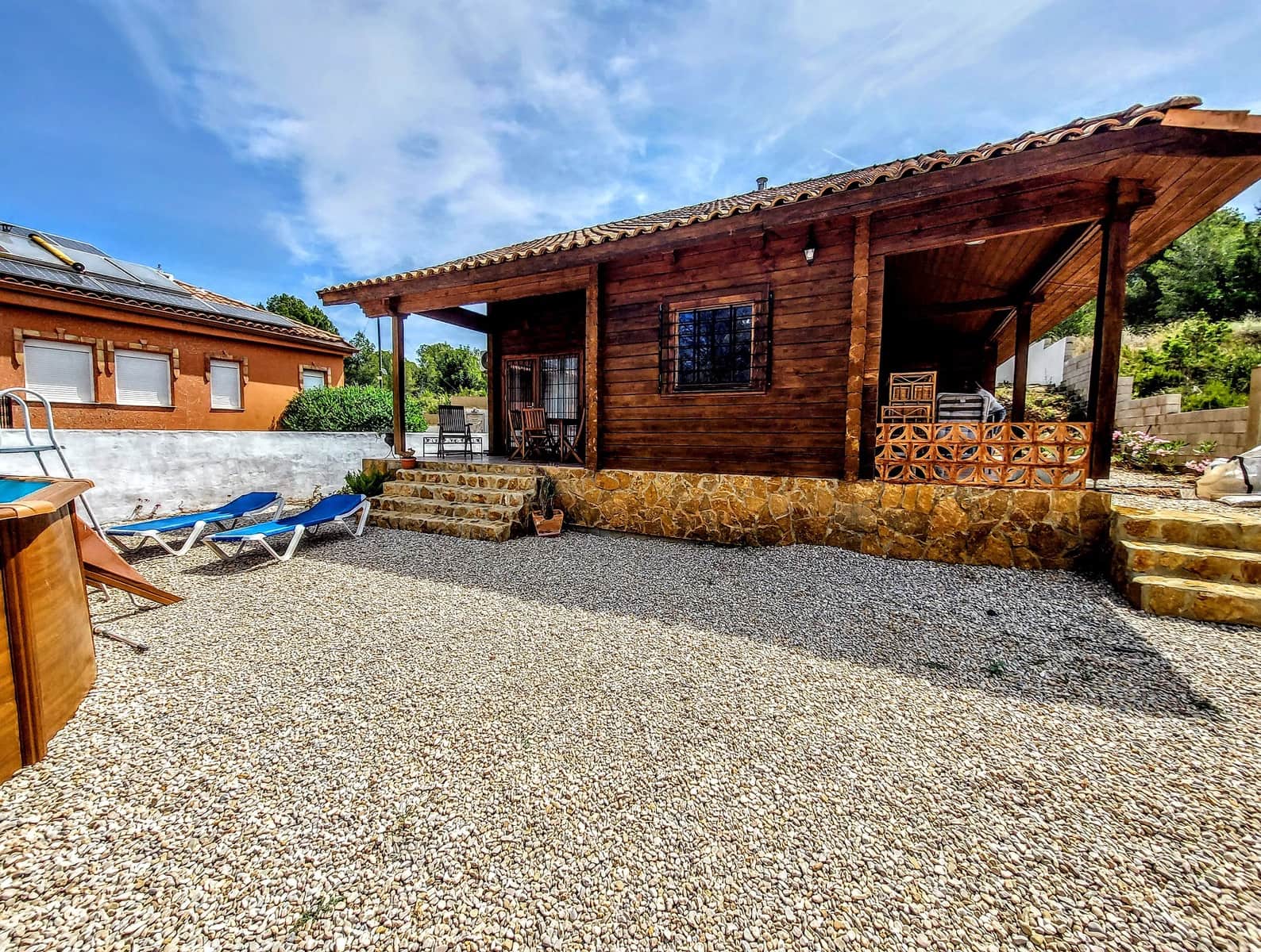 3 soveværelse Villa til salg i Montroy med swimmingpool - € 150.000 (Ref: 9027353)