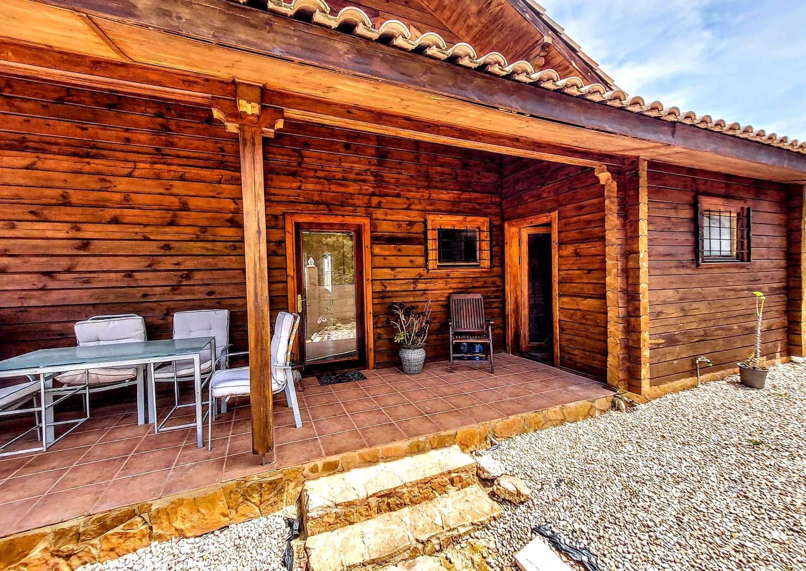 3 soveværelse Villa til salg i Montroy med swimmingpool - € 150.000 (Ref: 9027353)