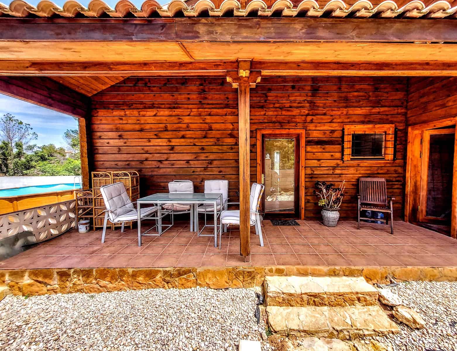 3 soveværelse Villa til salg i Montroy med swimmingpool - € 150.000 (Ref: 9027353)