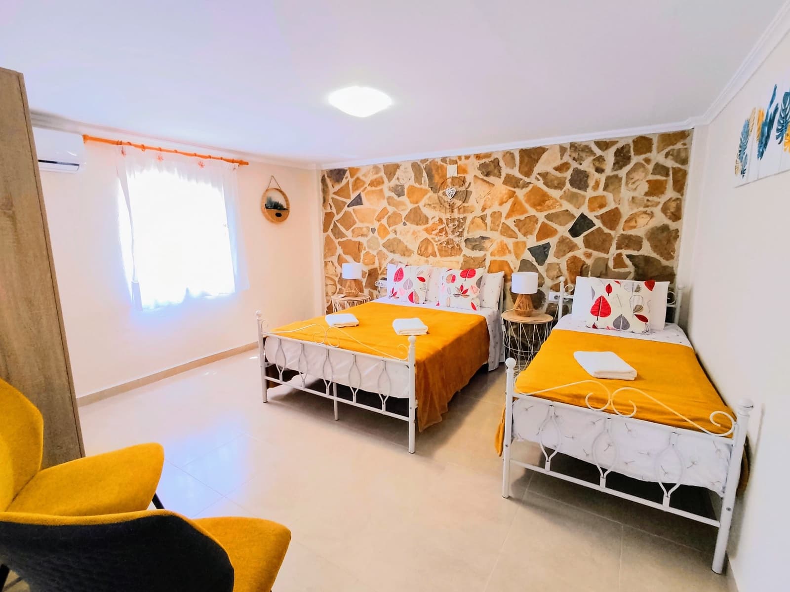 6 soveværelse Villa til salg i Turis med swimmingpool - € 395.000 (Ref: 9086438)