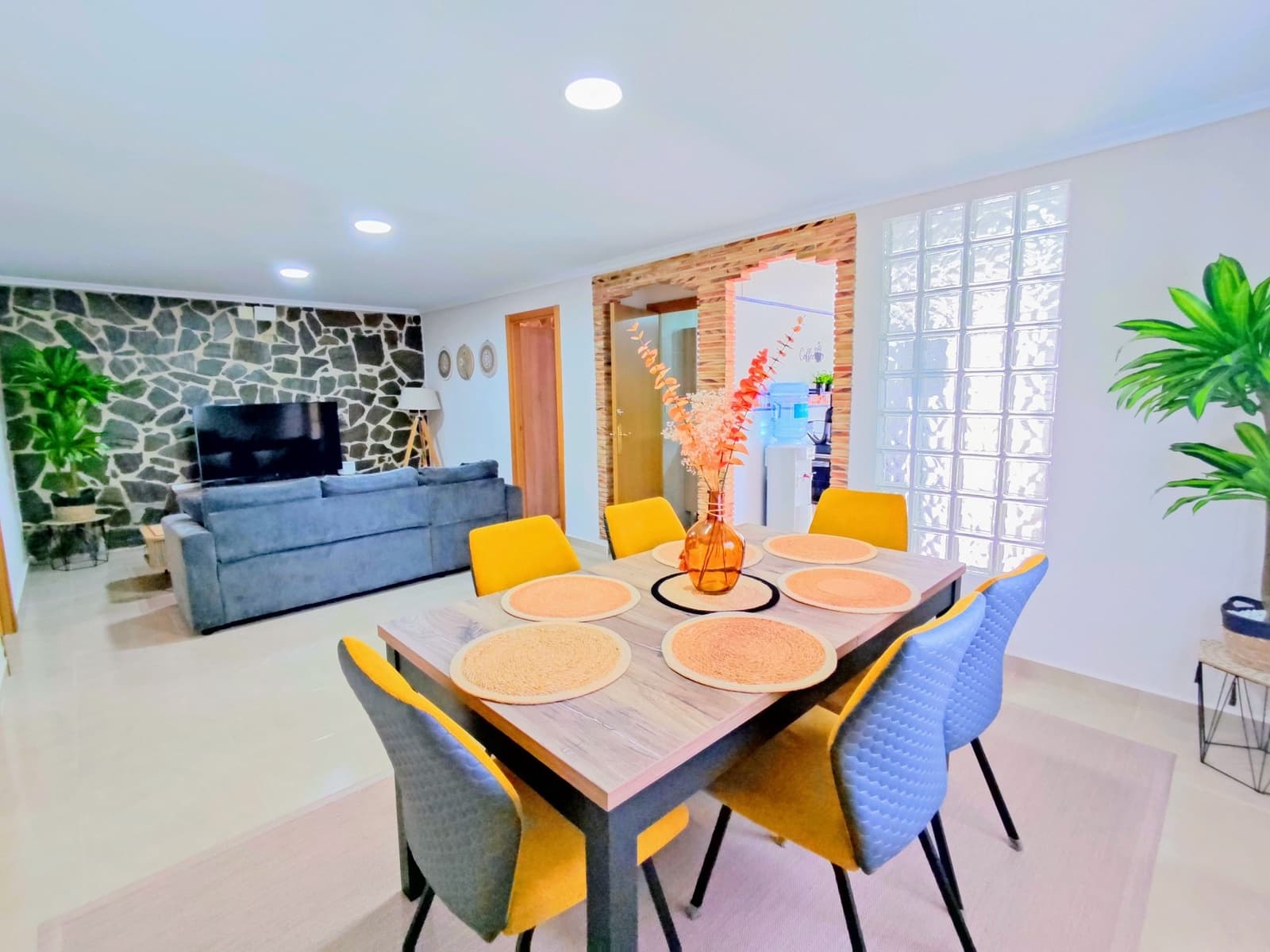 6 soveværelse Villa til salg i Turis med swimmingpool - € 395.000 (Ref: 9086438)