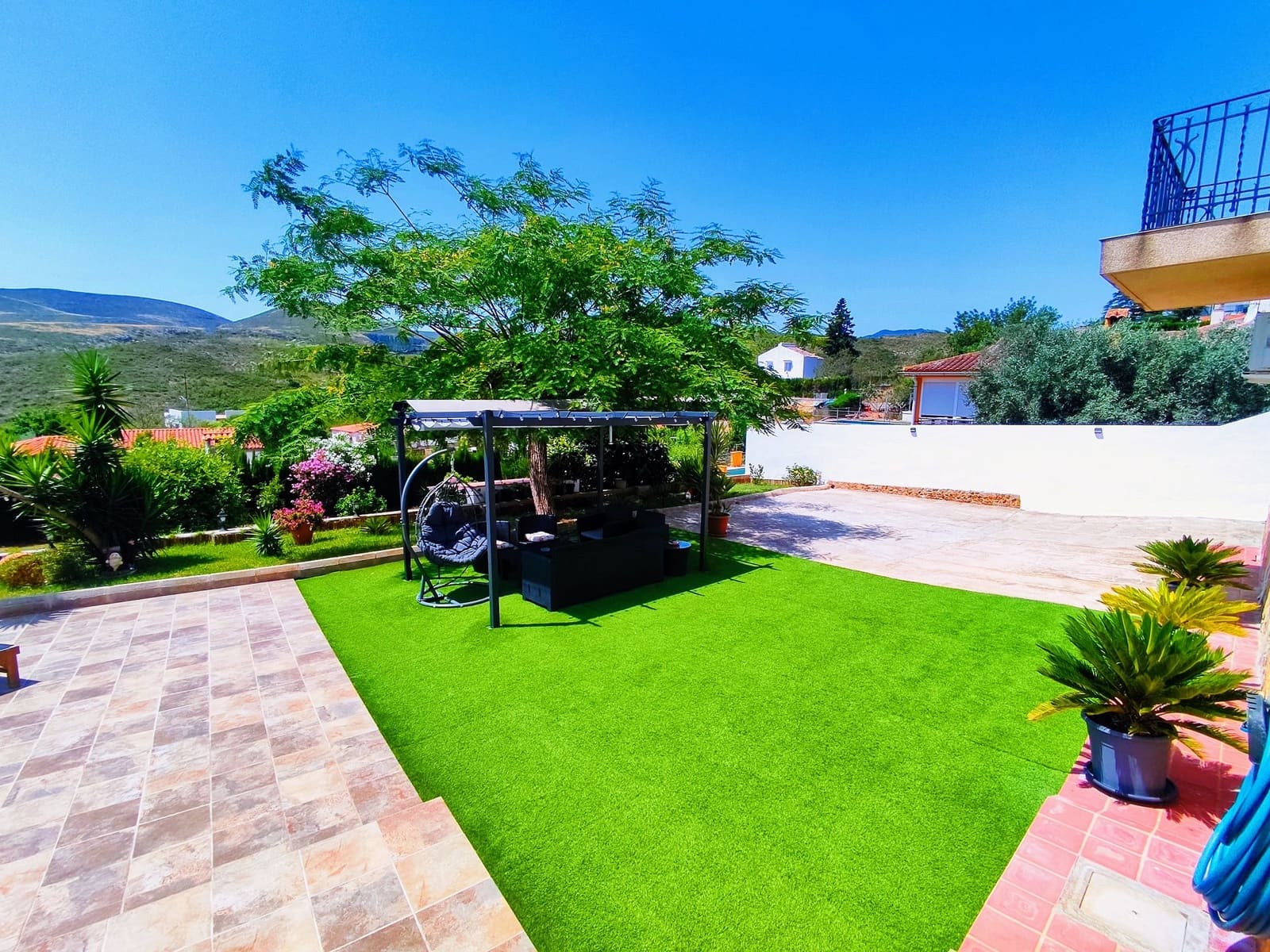 6 soveværelse Villa til salg i Turis med swimmingpool - € 395.000 (Ref: 9086438)