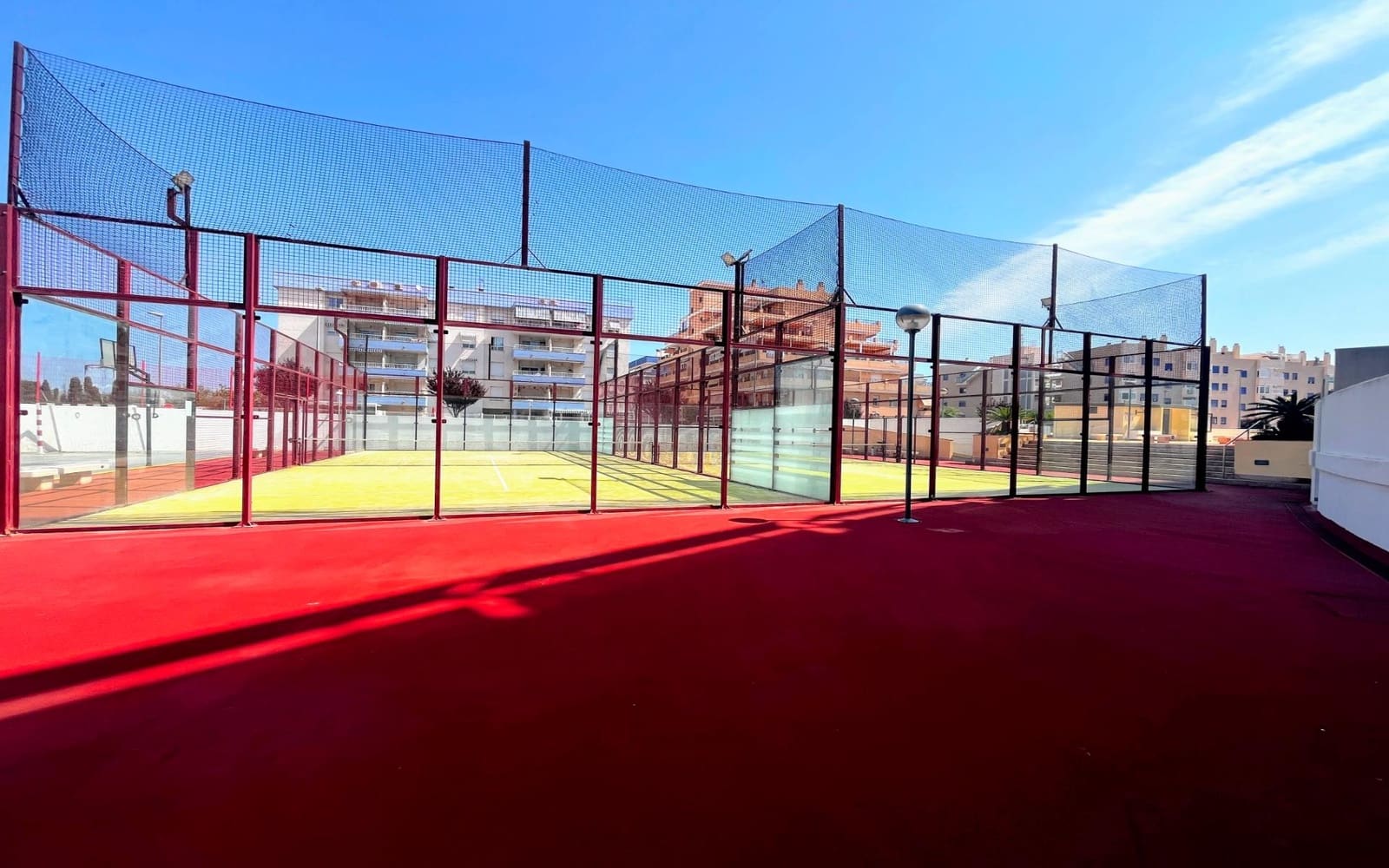 2 slaapkamer Penthouse te koop in Canet d'En Berenguer met zwembad - € 299.000 (Ref: 9094432)