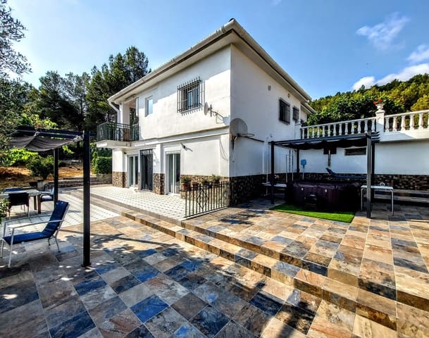 4 makuuhuone Huvila myytävänä paikassa Buñol - 250 000 € (Ref: 9105161)